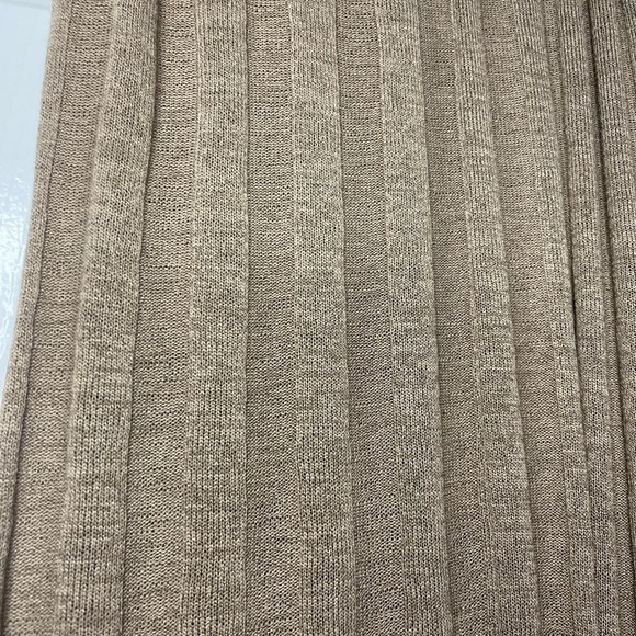 NWT H&M Rib Knit Sleeveless Midi Dress Size XS - Picture 5 of 5